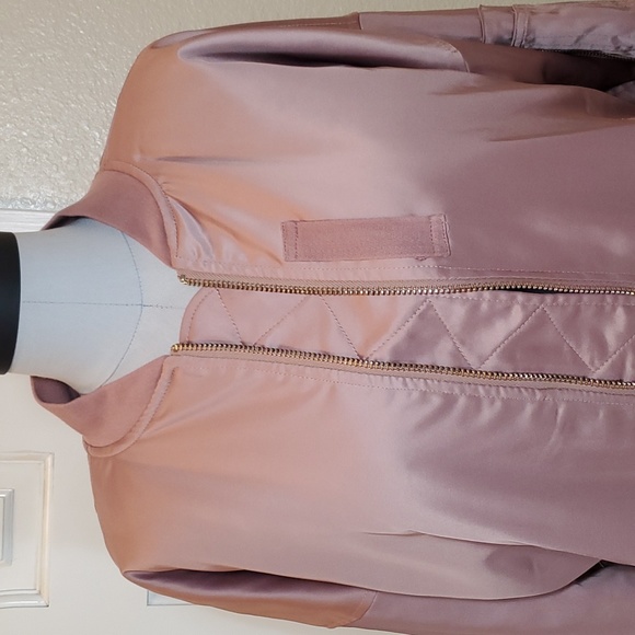 Dance & Marvel Jacket - Picture 2 of 8